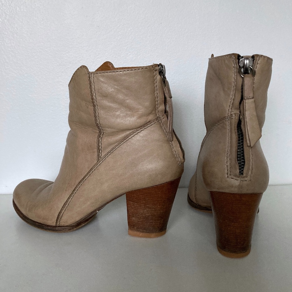 37 Beige Taupe OROTON Rear Zip Boots